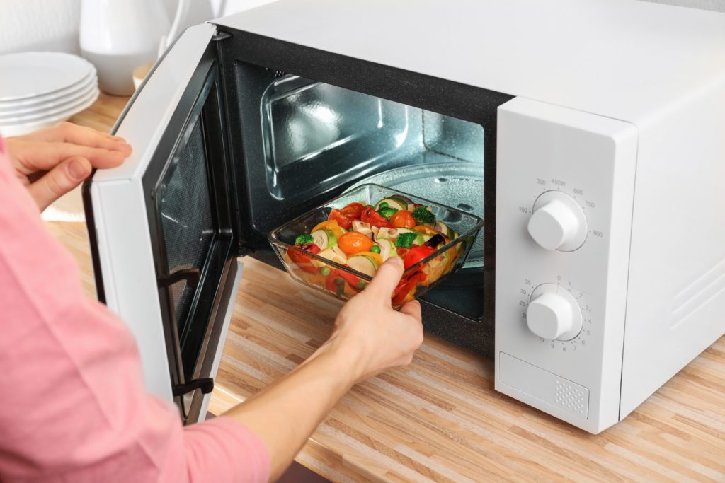 Is a 700 watt microwave good?